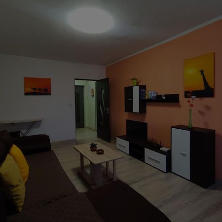 Zoldrebi Apartment Turda Exterior foto